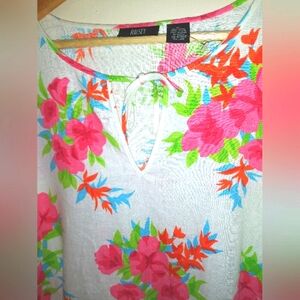 Long Sleeve Linen Blend Floral Print Top Size Extra Large NWT